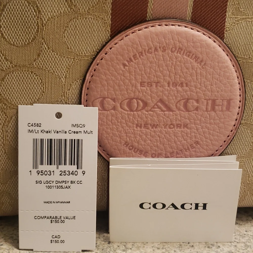 NWT Coach cosmetic bad - Picture 2 of 8
